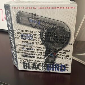 Container Blackbird Hairdryer